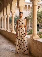 Conjunto dos piezas de lunares Vezza, frontal, look de ceremonia